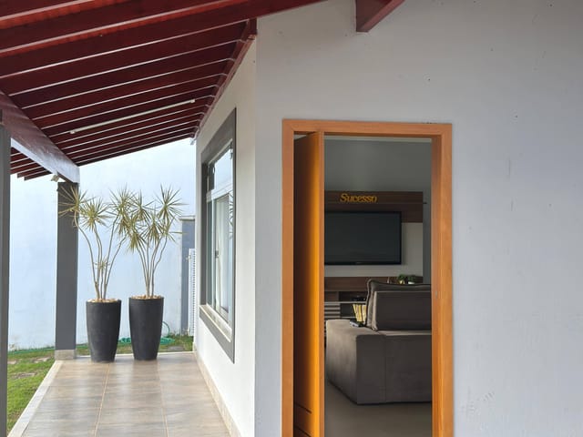 Casa 4 quartos e 2 banheiros, à venda, no bairro Ipiranga em Ijaci