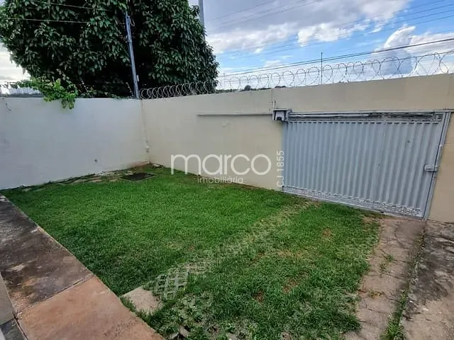 Casa 3 quartos e 1 banheiro, para alugar, no bairro Vila Jardim Vitória em Goiânia
