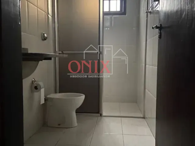 Casa com 187m² 3 quartos e 2 banheiros, à venda, no bairro Vila Suissa em Mogi das Cruzes