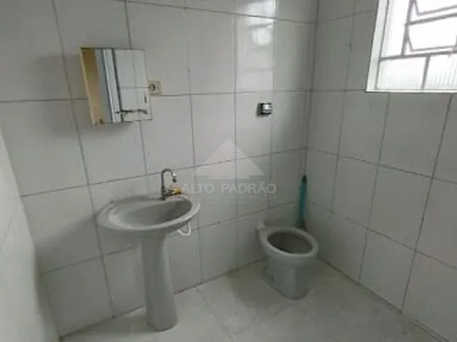 Casa com 365m² 3 quartos e 2 banheiros, à venda, no bairro Parque das Américas em Mauá