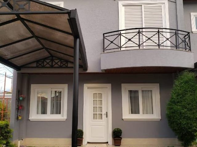 Foto do Casa - Casa à venda 3 Quartos, 1 Suite, 2 Vagas, 171M², Jardim das Indústrias, São José dos Campos - SP | RUSSI IMÓVEIS