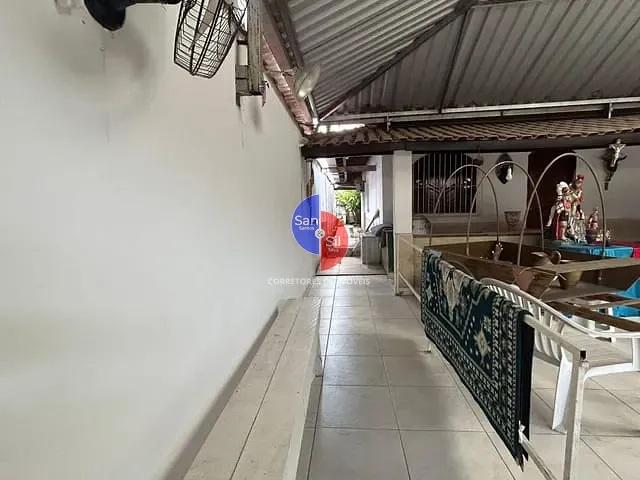 Casa 2 quartos e 1 banheiro, à venda, no bairro Praia de Olaria (Guia de Pacobaíba) em Magé