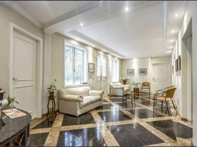Casa com 565m², à venda, no bairro Ibirapuera em São Paulo