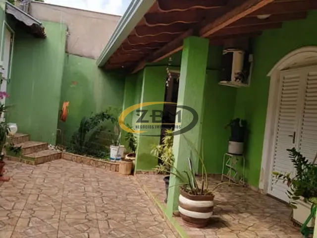 Casa com 367m² 3 quartos e 2 banheiros, à venda, no bairro Santa Mônica em Londrina