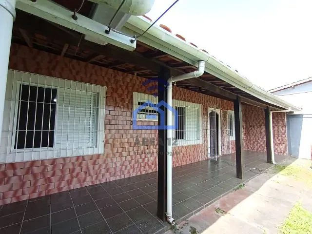 Casa com 360m² 2 quartos e 2 banheiros, à venda, no bairro Jardim Britânia em Caraguatatuba