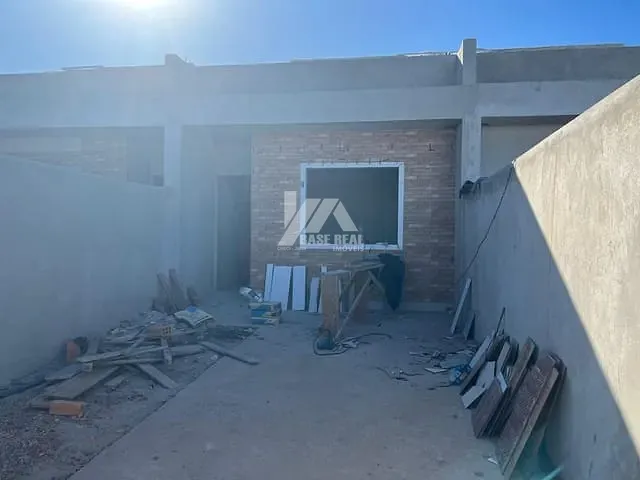 Casa com 90m² 2 quartos e 1 banheiro, à venda, no bairro Dona Marly em Ponta Grossa