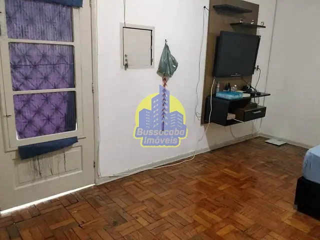 Casa com 250m² 4 quartos e 1 banheiro, à venda ou para alugar, no bairro Bela Vista em Osasco