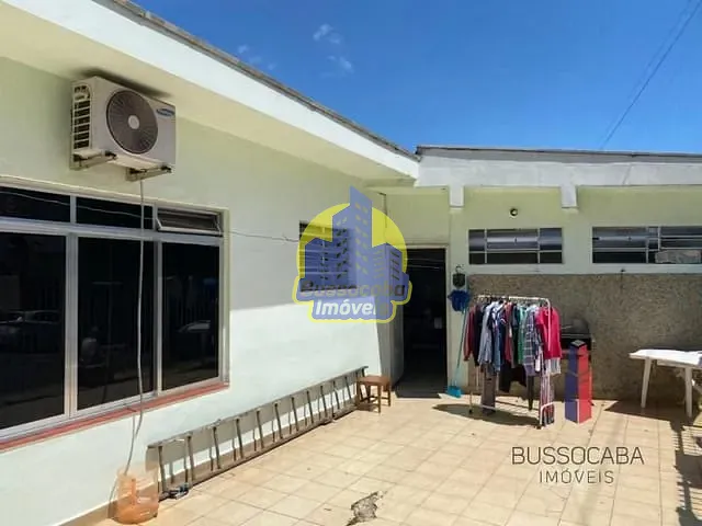 Casa com 250m² 4 quartos e 1 banheiro, à venda ou para alugar, no bairro Bela Vista em Osasco
