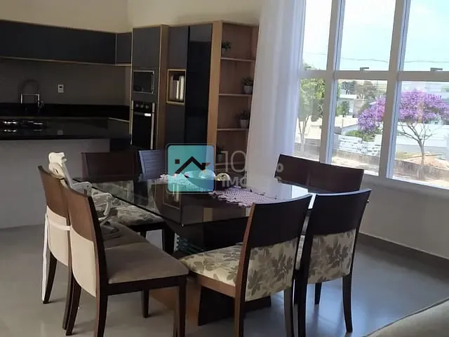 Casa com 1040m² 3 quartos e 4 banheiros, à venda, no bairro Jardim Terras de Santa Helena em Jacareí