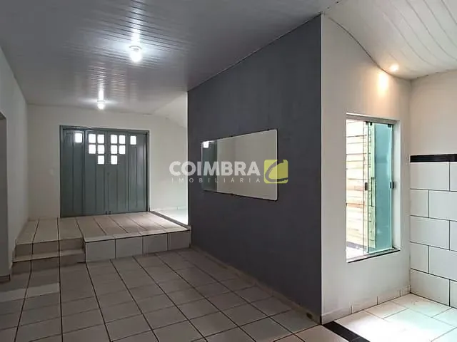 Casa com 327m² 2 quartos e 1 banheiro, para alugar, no bairro Urumari em Santarém