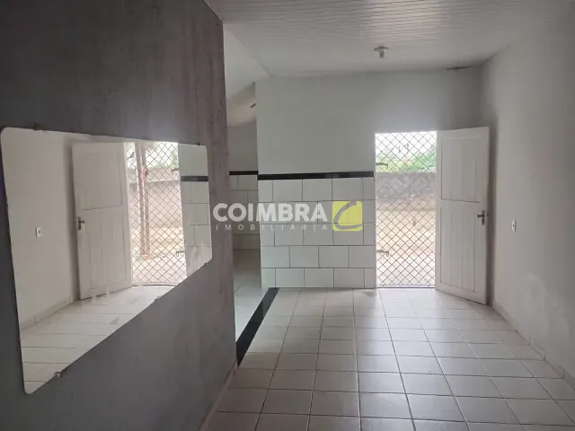 Casa com 327m² 2 quartos e 1 banheiro, para alugar, no bairro Urumari em Santarém