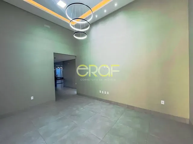 Casa com 300m² 3 quartos e 2 banheiros, à venda, no bairro Residencial Santa Rosa em Formosa