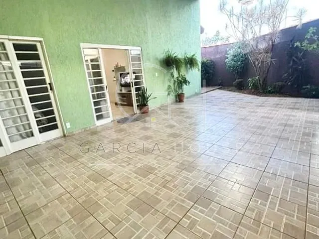 Casa com 222m² 4 quartos e 2 banheiros, à venda, no bairro Jardim Doutor Paulo Gomes Romeo em Ribeirão Preto