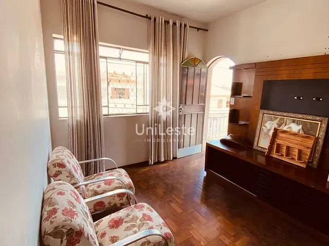 Casa 10 quartos e 7 banheiros, à venda, no bairro Nova Vista em Sabará