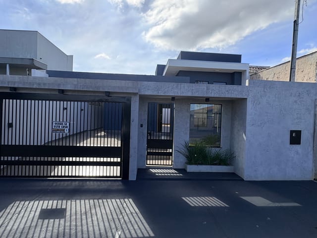 Foto do Casa - Excelente Casa Nova no Centro de Rolândia – Conforto, Modernidade e Excelente Localização. | Imobiliária Casa Grande - Rolândia