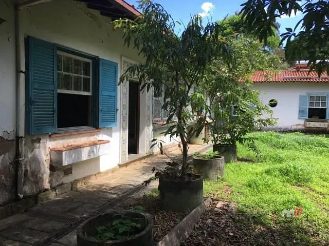 Casa com 1788m², à venda, no bairro Itaipava em Petrópolis