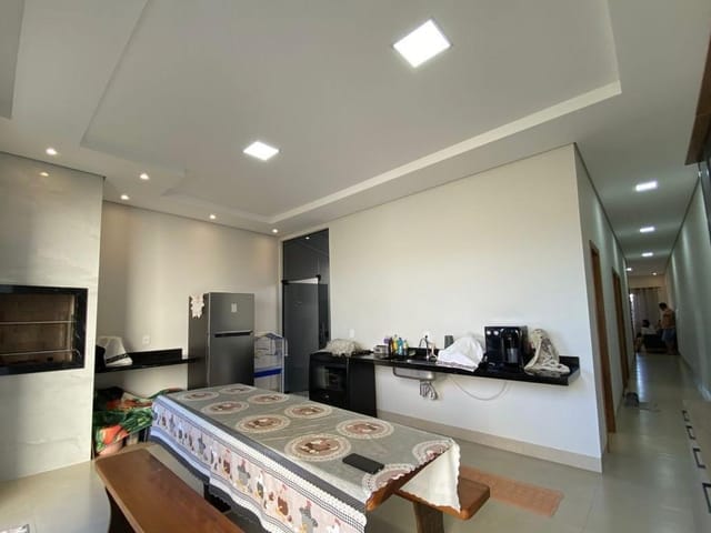 Casa com 172m² 3 quartos e 2 banheiros, à venda, no bairro Aquarela das Artes em Sinop