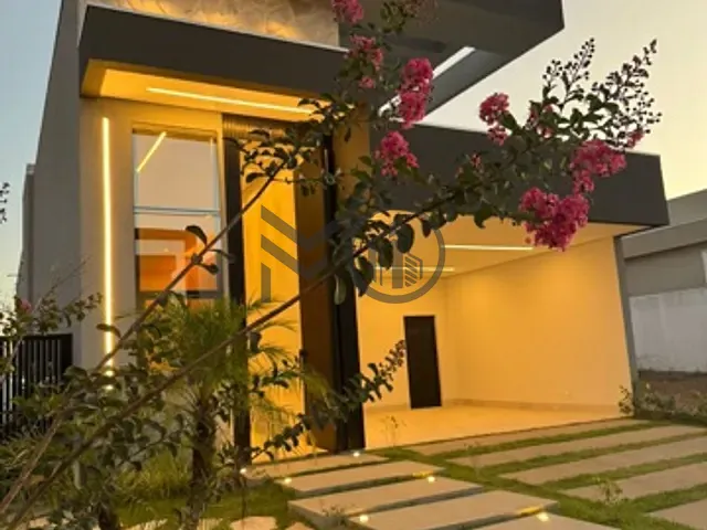 Casa com 165m² 3 quartos e 4 banheiros, à venda, no bairro Jardim Itália em Cuiabá