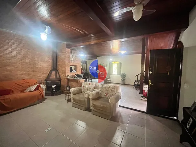 Casa com 2290m² 6 quartos e 6 banheiros, à venda, no bairro Caneca Fina em Guapimirim