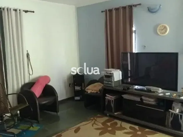 Casa com 548m² 3 quartos e 1 banheiro, à venda, no bairro Parque dos Pomares em Campinas