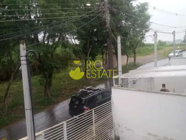 Casa com 120m² 2 quartos e 1 banheiro, à venda, no bairro 9 de Abril em Barra Mansa