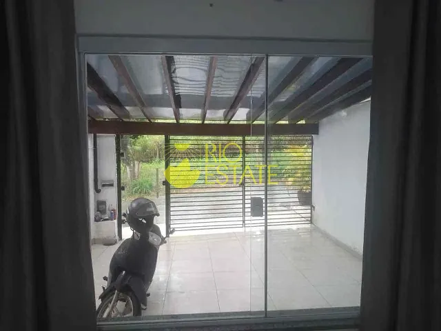 Casa com 120m² 2 quartos e 1 banheiro, à venda, no bairro 9 de Abril em Barra Mansa