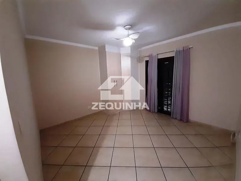 Casa, 3 quartos, 148 m² - Foto 2