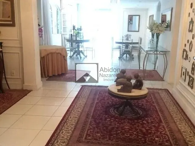 Casa com 400m² 3 quartos e 4 banheiros, à venda, no bairro São Francisco em Niterói