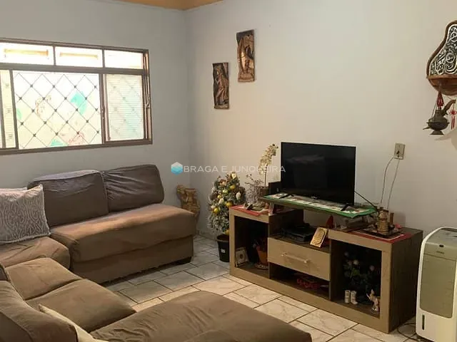 Casa com 225m² 3 quartos e 3 banheiros, à venda, no bairro Jardim Maracanã em São José do Rio Preto