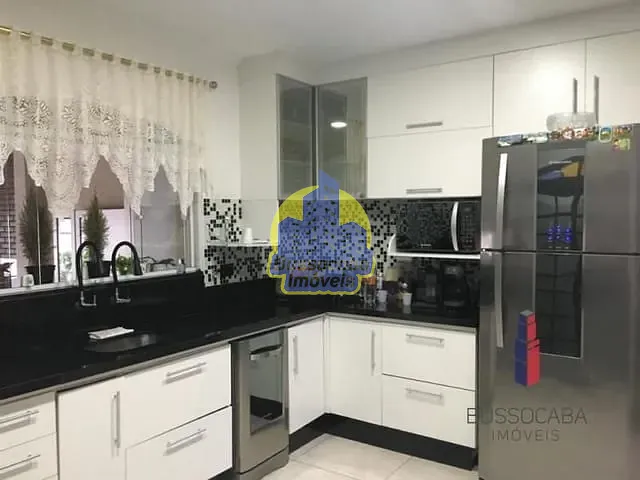 Casa com 326m² 4 quartos e 3 banheiros, à venda, no bairro Vila Dalva em São Paulo