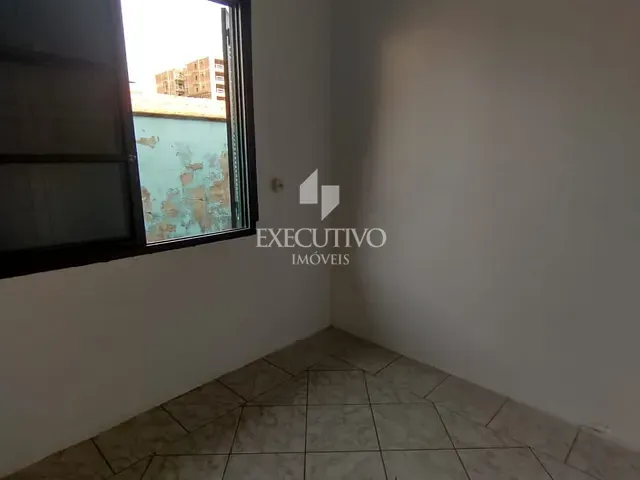 Casa 2 quartos e 1 banheiro, à venda, no bairro Centro em Arroio do Meio
