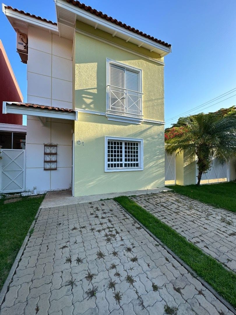 Casa, 3 quartos, 108 m² - Foto 1
