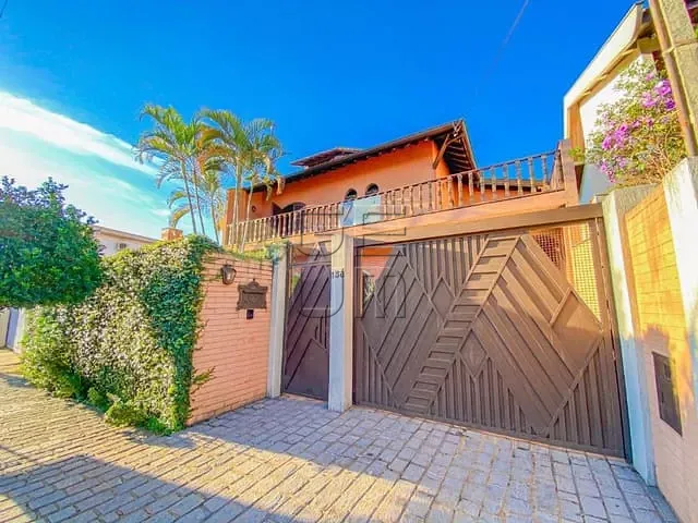 Casa 4 quartos e 6 banheiros, à venda, no bairro Lago Parque em Londrina