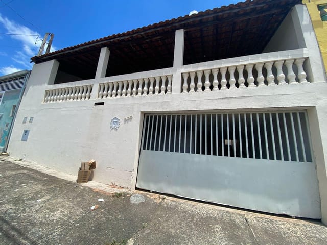 Casa 4 quartos e 2 banheiros, à venda, no bairro Jardim Novo Maracanã em Campinas