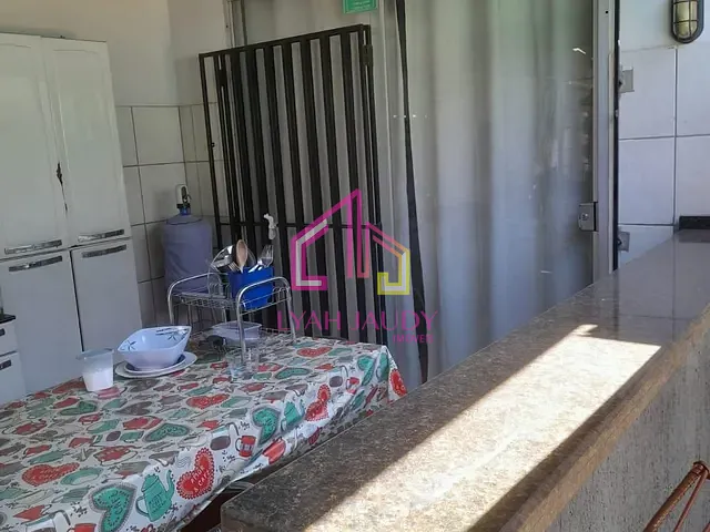 Casa com 250m² 3 quartos e 3 banheiros, à venda, no bairro CPA 4 em Cuiabá