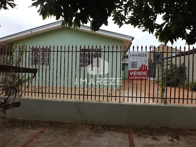 Casa 3 quartos e 2 banheiros, à venda, no bairro Vila Shangri-La em Apucarana