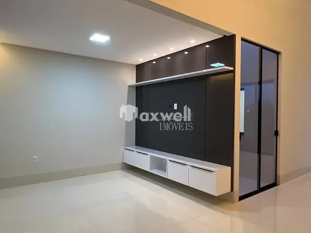 Casa com 220m² 3 quartos e 4 banheiros, à venda, no bairro Parque Amazônia em Goiânia