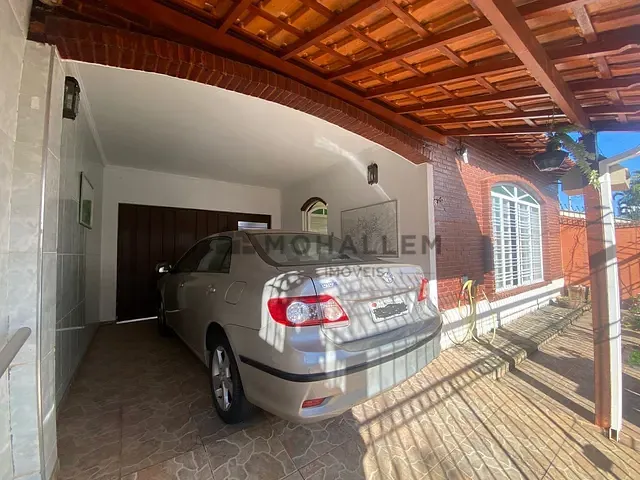 Casa com 238m² 3 quartos e 1 banheiro, à venda, no bairro Pinheirinho em Itajubá