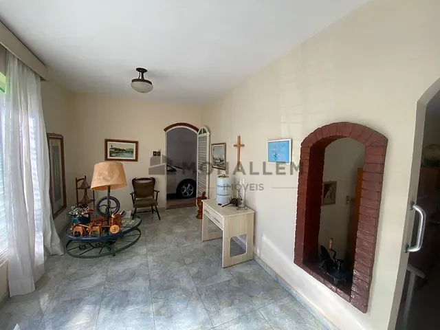 Casa com 238m² 3 quartos e 1 banheiro, à venda, no bairro Pinheirinho em Itajubá