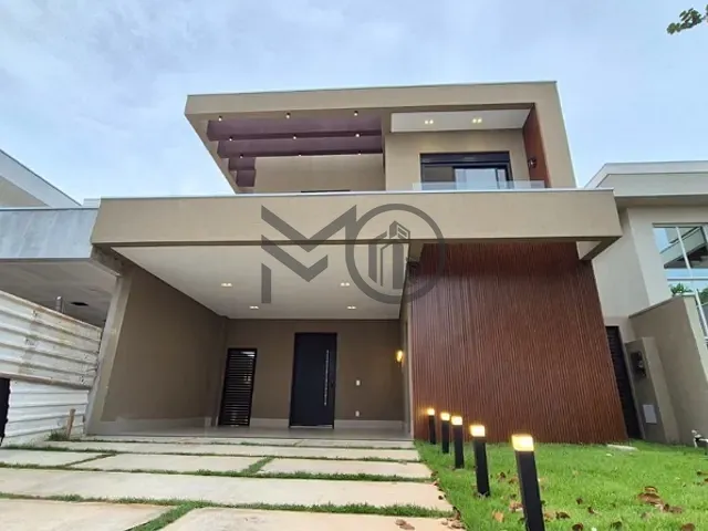 Casa com 300m² 4 quartos e 6 banheiros, à venda, no bairro Morada dos Nobres em Cuiabá