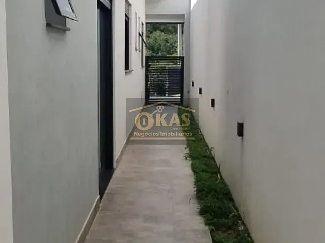 Casa com 321m² 3 quartos e 5 banheiros, à venda, no bairro Jardim Aeroporto II em Mogi das Cruzes