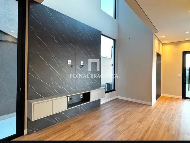 Casa com 496m² 4 quartos e 6 banheiros, à venda, no bairro Condomínio Vale das Águas em Bragança Paulista