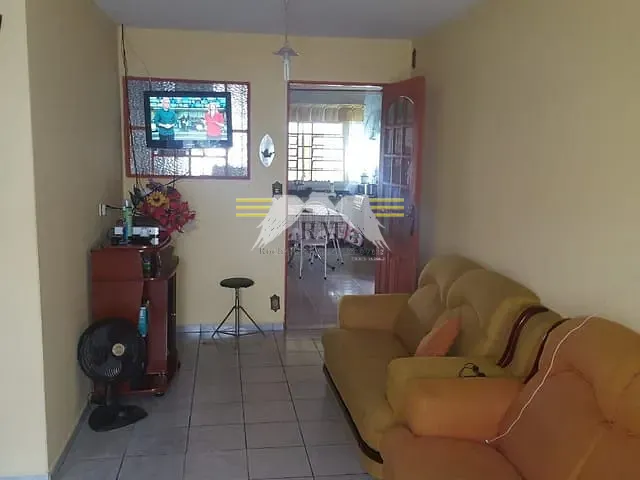 Casa com 330m² 3 quartos e 1 banheiro, à venda, no bairro Santa Cruz em Itanhaém