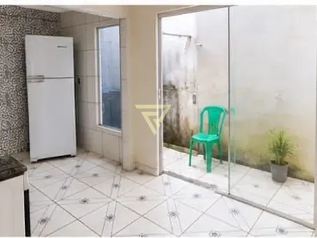Casa com 200m² 2 quartos e 1 banheiro, à venda, no bairro Presidente Dutra em Ribeirão Preto