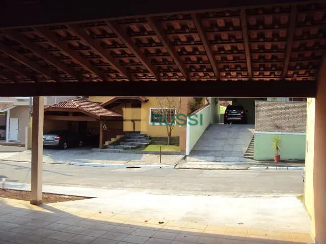Casa com 327m² 3 quartos e 3 banheiros, à venda, no bairro Urbanova em São José dos Campos