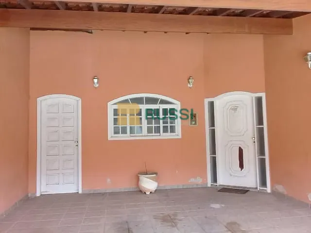 Casa com 327m² 3 quartos e 3 banheiros, à venda, no bairro Urbanova em São José dos Campos
