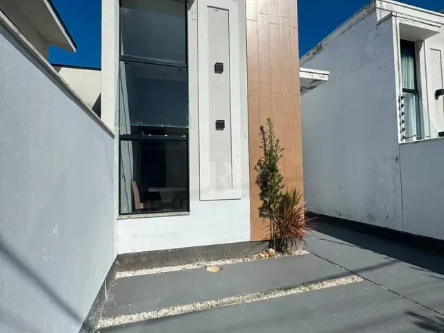 Casa 2 quartos e 2 banheiros, à venda, no bairro Joáia em Tijucas
