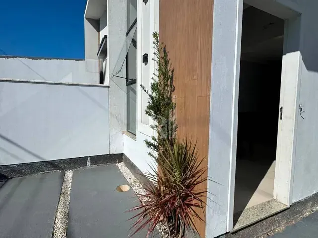 Casa 2 quartos e 2 banheiros, à venda, no bairro Joáia em Tijucas