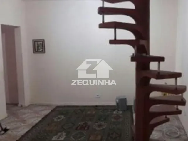 Casa com 190m² 5 quartos e 4 banheiros, à venda, no bairro Quitauna em Osasco