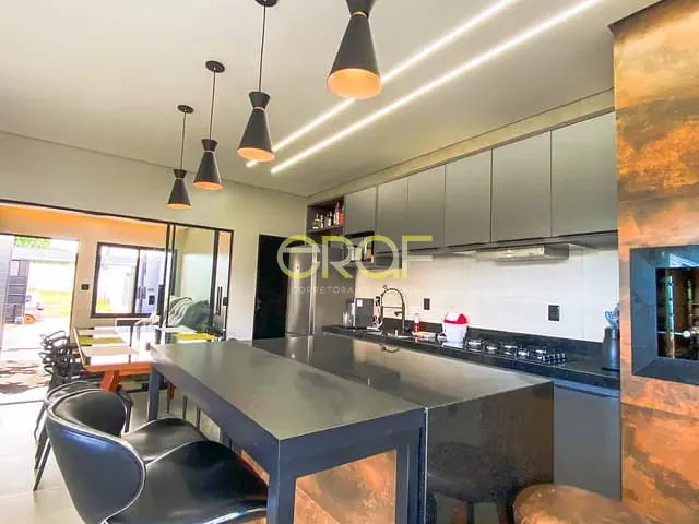 Casa com 300m² 2 quartos e 2 banheiros, à venda, no bairro Setor Bela Vista em Formosa